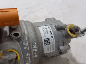 Polestar 2 II (2021–2026) Konditsioneeri kompressor 32275989 - 4
