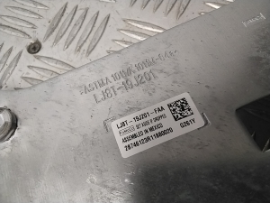 Ford Mustang Mach-E Mach-E (2020–2026) Muu kinnitus LJ8T19J201 - 3
