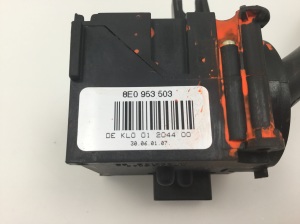 AUDI A4 B6 (2000–2005) Klaasipuhastite lüliti 8E0953503 - 3