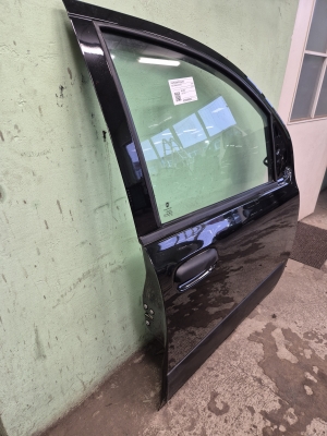 FIAT Panda (2012–2026) Front door and its parts - 3