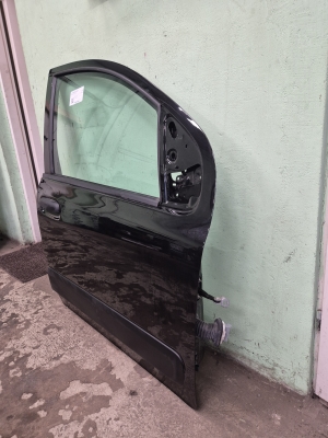 FIAT Panda (2012–2026) Front door and its parts - 4