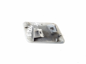 Jaguar XE (2015–2026) Front bumper headlight washer cap GX7313L019A - 2