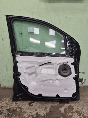 FIAT Panda (2012–2026) Front door and its parts - 6