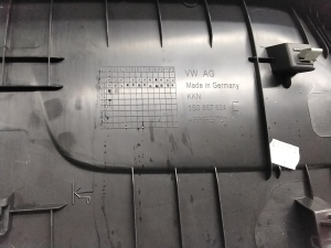Skoda Citigo (2011–2026) Trunk lid trim panel 1S0867601E - 3