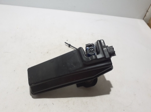 Dacia Duster P1310 (2024–2026) Front washer fluid reservoir 289105888R - 2