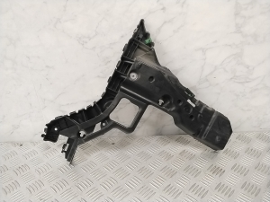   Rear bumper bracket  - 31663653 