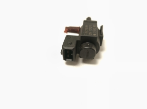 BMW 5 SERIES F10 (2010–2017) Solenoid 7810831 - 4