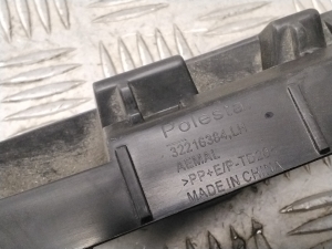 Polestar 2 II (2021–2026) Välise aknalaua klamber 32216384 - 3