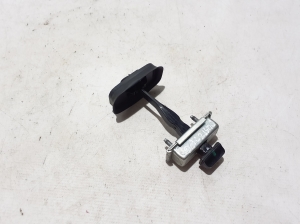   Rear side door opening limiter  - 824302052R 