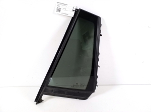   Dreiecksfenster Tür hinten  - 7410055 