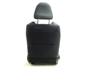 TOYOTA PRIUS Prime (2016–2022) Front seat and its parts - 2