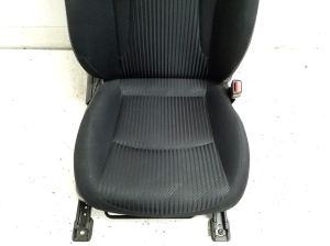 TOYOTA PRIUS Prime (2016–2022) Front seat and its parts - 4