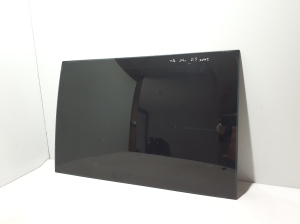 Rear quarter glass - 8200672736