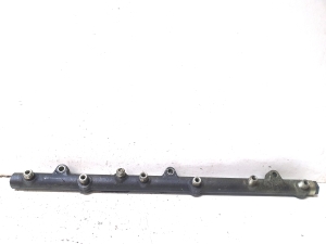 BMW 5 SERIES E39 (1995–2004) Common Rail Kraftstoffleitung 0445216002 - 3