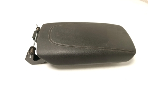 Opel Insignia (2017–2026) Center console - 3
