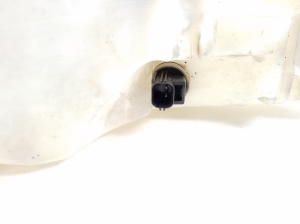 Jaguar XE (2015–2026) Front washer fluid reservoir GX7317B613DB - 2