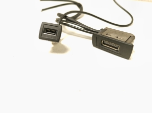 Mercedes Benz ML-Class 166 (2011–2015) USB-Anschluss A2188200187 - 4