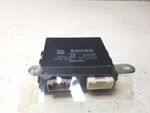 Steuermodul für elektrische Handbremse - 8905048010