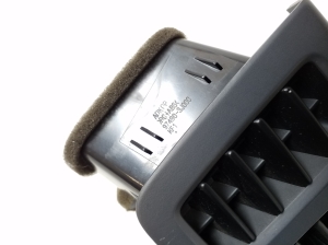 Hyundai ix55 (2008–2013) Dashboard air vent grilles 974903J000 - 2