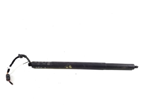 Trunk lid strut - 89E827851A