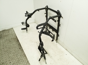 Ligier JS 50 I (2013–2026) Schlossträger und seine Teile (Frontmaske) - 3