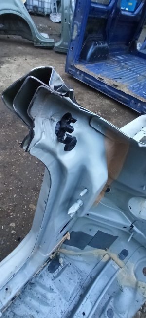 Front outrigger - 641010876R