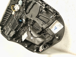 Land Rover Sport (2013–2026) Tagumise küljeukse polster - 2