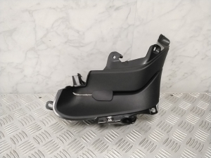   Interior trim of the rear strut  - 31651955 