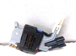 Amplificateur d’antenne - 9098005378