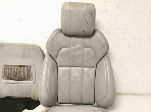Land Rover Sport (2013–2026) Vordersitz und seine Teile - 9