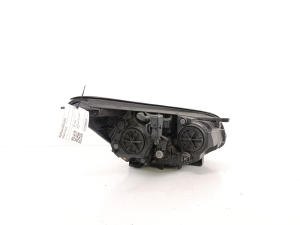 Kia Soul (2014–2019) Headlight - 2