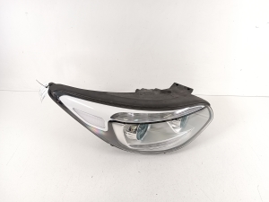 Kia Soul (2014–2019) Headlight - 4