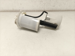 TOYOTA Prius W50 (2015–2020) Kütusepump paagis 7702047140 - 6