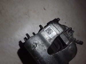 Skoda Kamiq (2019–2026) Eesmine pidurisadul 2Q0615105AJ - 2