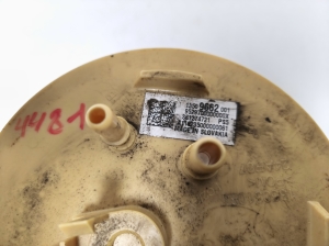 Opel Astra K (2015–2021) Kütusepump paagis 13509662 - 4