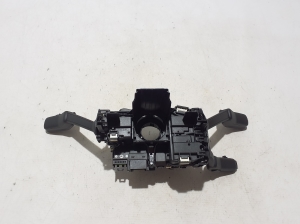 Skoda Superb (2015–2026) Switch and its parts - 4