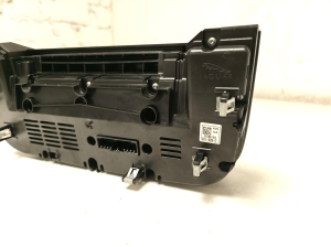 Jaguar XE (2015–2026) Heater control panel GX7318C858CF - 7