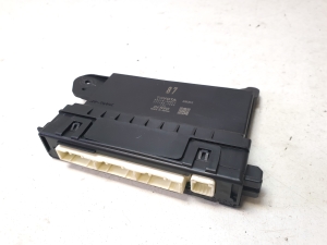 LEXUS RX AGL2 (2015–2022) Conditioner control module 8865048871 - 2