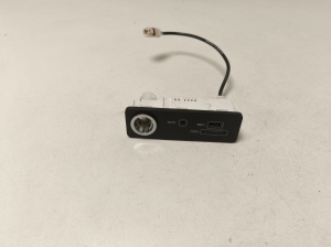  USB port  - FK7219C166BC 