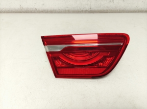   Tail light on trunk lid  - GX7315K273BG 