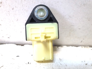 LEXUS RX AGL2 (2015–2022) Airbagsensor 8983128040 - 3