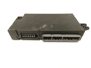 Jaguar XF (2008–2016) Front seat control unit 8W8314D600AC - 3