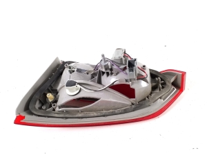 Ford Focus (2011–2018) Tail light on trunk lid F1EB13A603CA - 3
