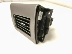 Jaguar XF (2008–2016) Dashboard air vent grilles 8X23014A23BH - 6