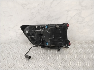 Polestar 2 II (2021–2026) Eckleuchte hinten 31108941 - 3