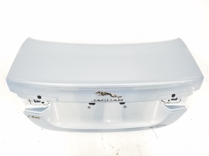 Jaguar XE (2015–2026) Trunk lid GX7340110AF - 6