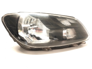Volkswagen Caddy III (2004–2015) Priekšējais lukturis 2K5941006B - 2