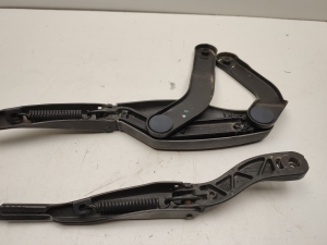 Mercedes Benz E-Class W211 (2002–2009) Wischerarm vorne A2118200344 - 2
