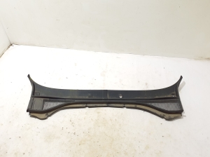   Wiper cowl trim panel  - 3V1819415 