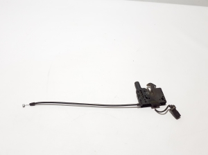 Skoda Superb (2015–2026) Hood latch 3V0323509B - 3